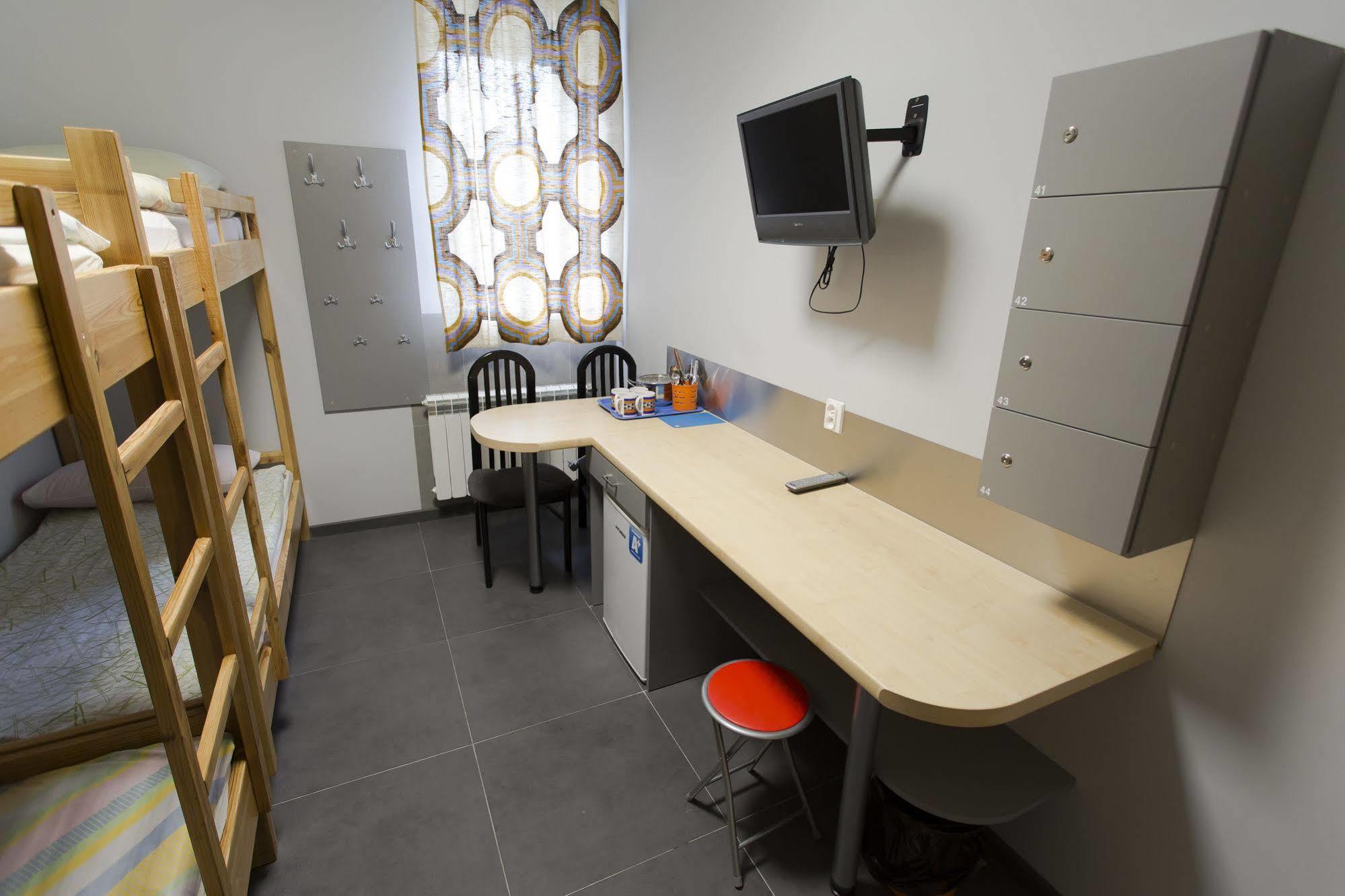 Hostel Siennicka Βαρσοβία Εξωτερικό φωτογραφία